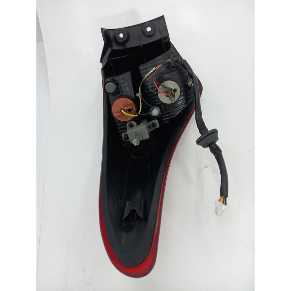 Lanterna Traseira Direita Hb20 Sedan Hy-1 2013 2014 15/2018