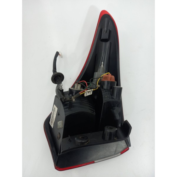 Lanterna Traseira Direita Hb20 Sedan Hy-1 2013 2014 15/2018