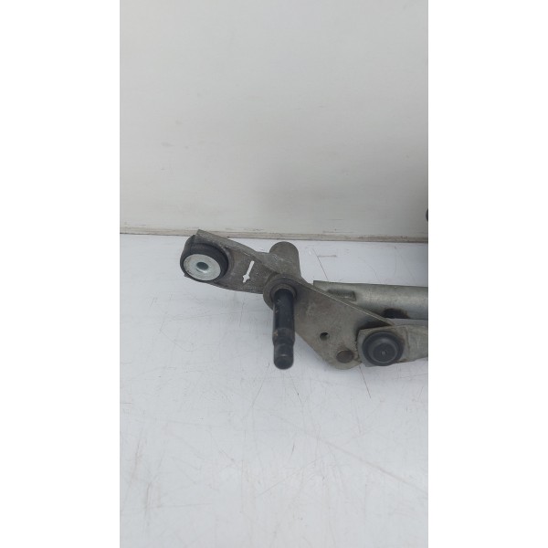 Galhada Maquina Limpadora Parabrisa Gm Tracker 1.8 2014 201