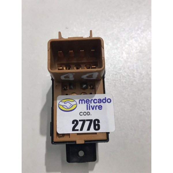 Botão Vidro Elétrico Porta Direita Chevrolet Captiva Peça