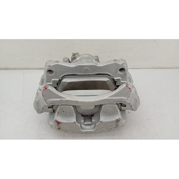 Pinça Dianteira Direita Mercedes C200 2.0t 14/15
