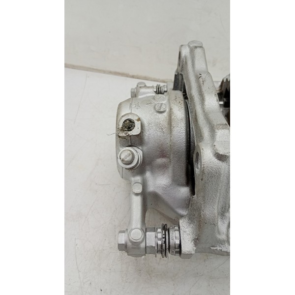 Pinça Dianteira Direita Mercedes C200 2.0t 14/15