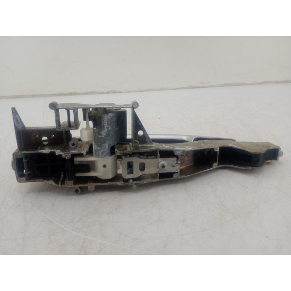 Suporte E Maçaneta Externa Traseira Esq Hyundai I30 2.0 2012
