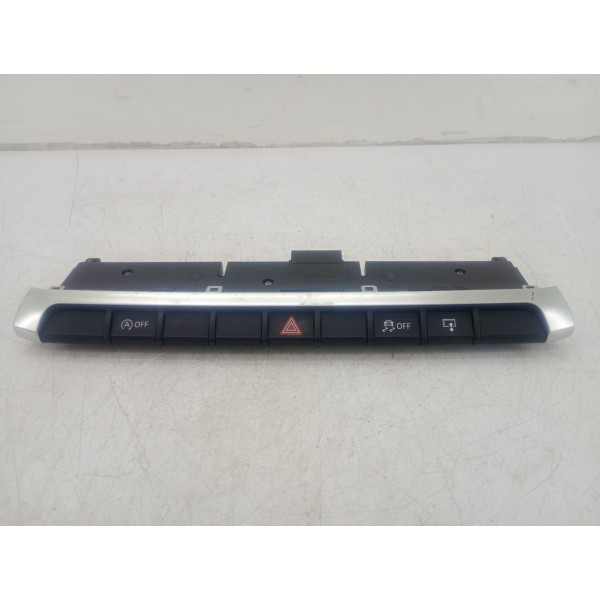 Painel Comando Central Pisca Alerta Tração Audi A3 2020 1.4
