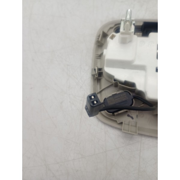 Luz Teto Cortesia Gm Onix 20/24  26312720