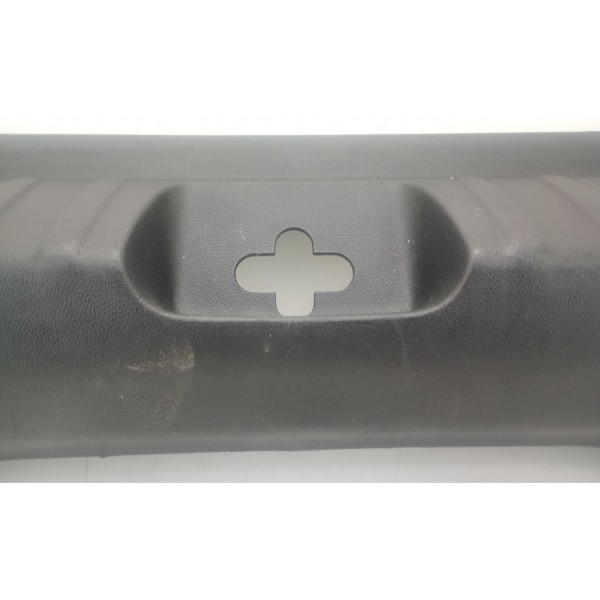 Acabamento Soleira Porta Malas Gm Onix Turbo 2020 A 2023