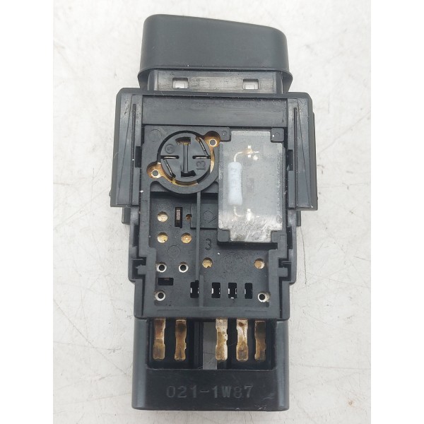 Botão Pisca Alerta Toyota Hilux Sw4srv 2007 2008 2009 A 2015