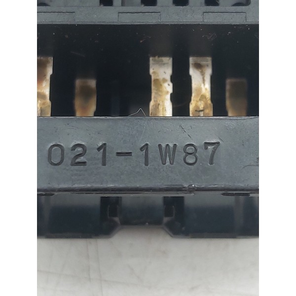 Botão Pisca Alerta Toyota Hilux Sw4srv 2007 2008 2009 A 2015