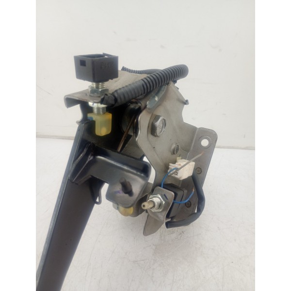 Pedal Embreagem Hb20 2012 A 2019 328021s000 Peça Original