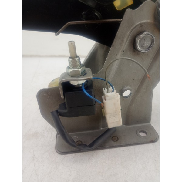 Pedal Embreagem Hb20 2012 A 2019 328021s000 Peça Original