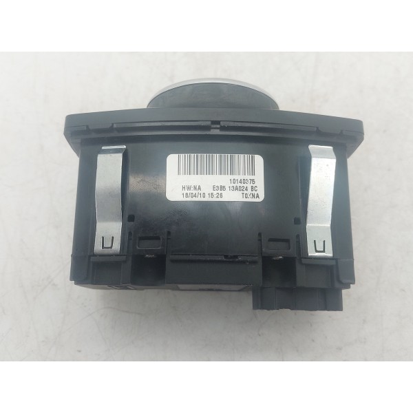 Botao Chave Luz Farol Porta Mala Ford Ka E3b513a024bc