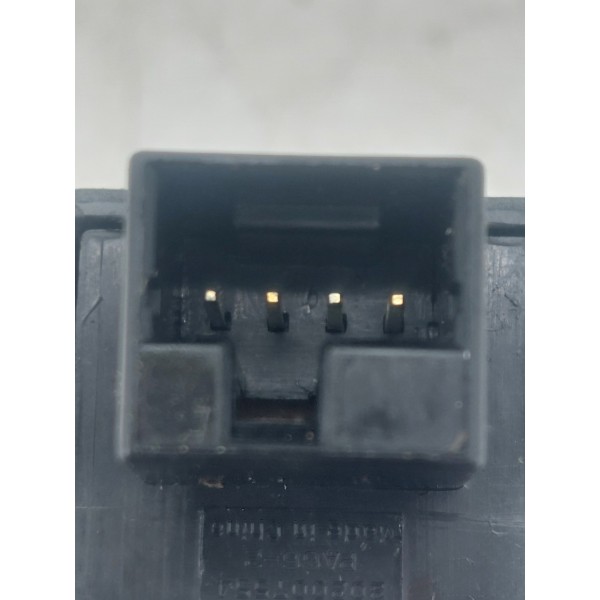 Botão Interruptor Pisca Alerta Cobalt Spin Tracker 2012 2020