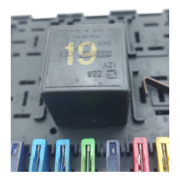 Caixa De Fusível Original Golf Audi A4 357937039