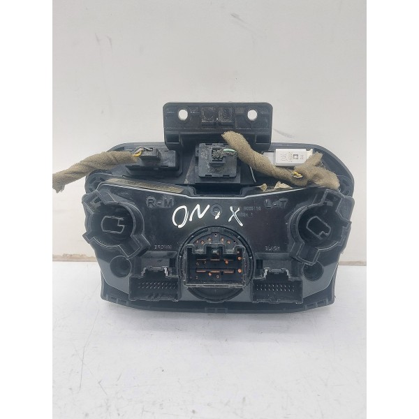 Comando Ar Condicionado Gm Onix Prisma 13/19 52108785