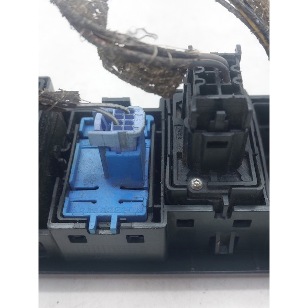 Comando Farol Porta Malas Combustível Fluence 2011 A 2016