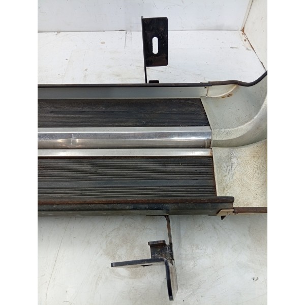 Par De Estribo Lateral Amarok V6 15/20 436h435645