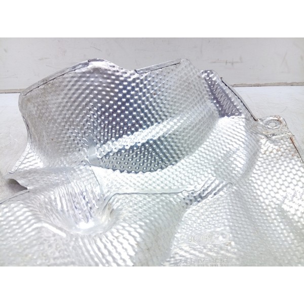 Defletor Protetor/calor Amarok V6 18/23 2h6825617a