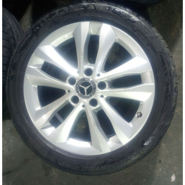 Jogo De  Rodas Aro 17 Original Mercedes Benz Classe A200