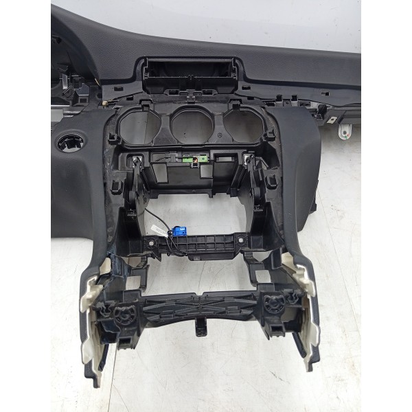Kit Painel Tabelier Mercedes C180 C200 C30017/19