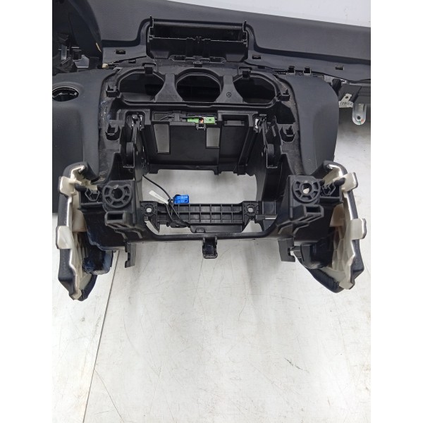 Kit Painel Tabelier Mercedes C180 C200 C30017/19