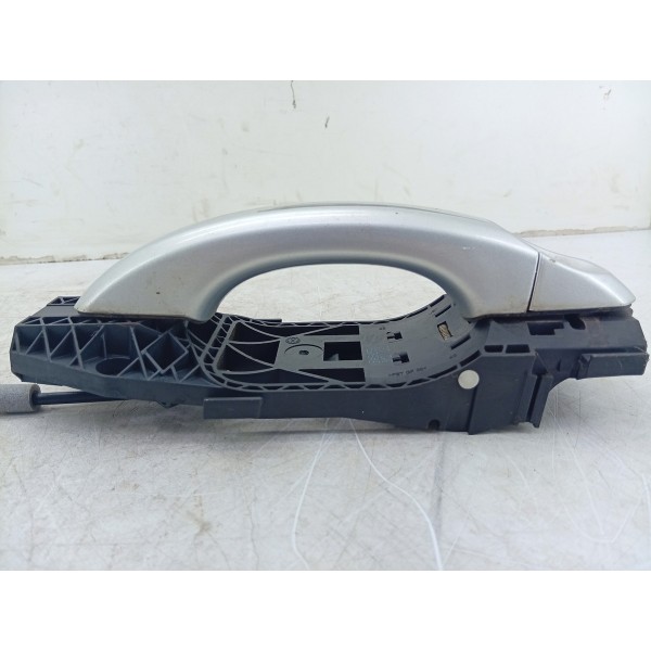 Maçaneta Exter Dianteira Direita Amarok V6 17/21 5n0837017e