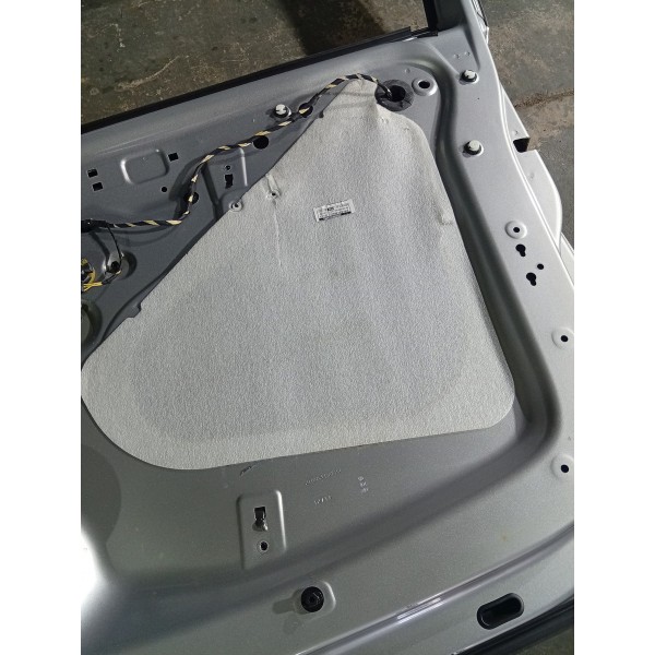 Porta Dianteira Direita Amarok V6 17/21 C/detalhes Preto