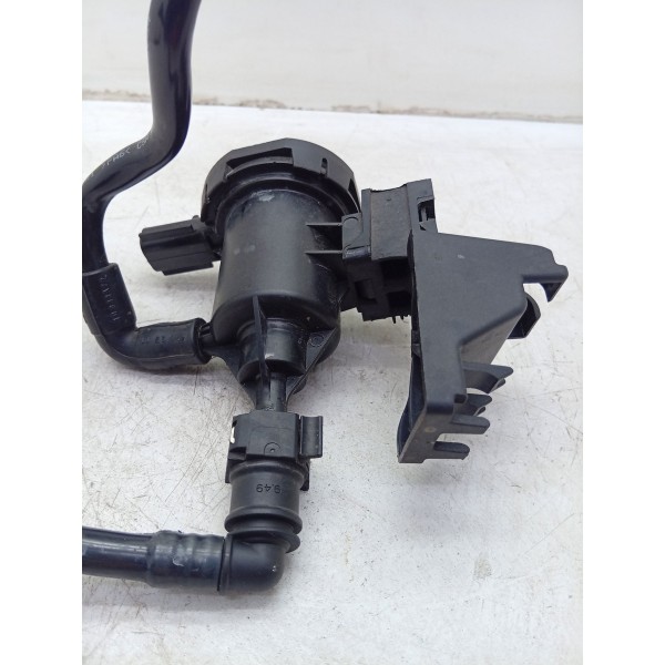 Valvula Canister Mercedes Gla200 1.6 15/16 A0004760600
