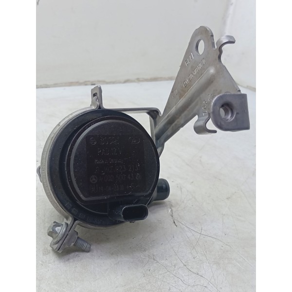Bomba Agua Auxiliar Mercedes C180 15/19 A0005004386