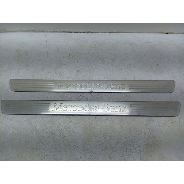Soleira Dianteira Cromado Mercedes C180 15/19 A2056802210stu