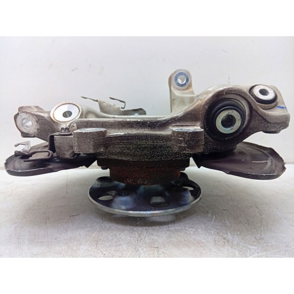 Montante/cubo Traseiro Direito Mercedes C180 15/19 A23035600