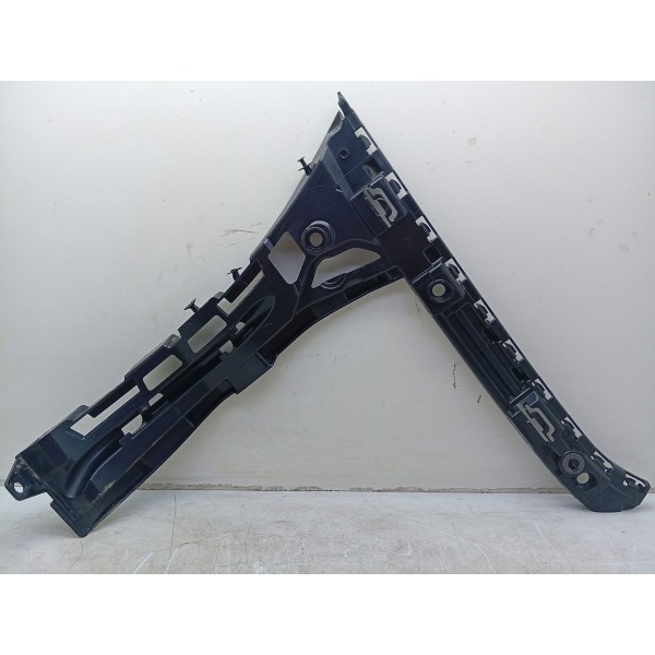 Guia Parachoque (td) Mercedes C180 15/19 A2058801802