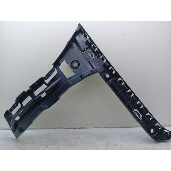 Guia Parachoque (te) Mercedes C180 15/19 A2058801702