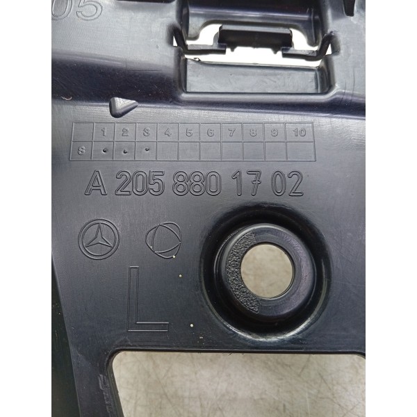 Guia Parachoque (te) Mercedes C180 15/19 A2058801702