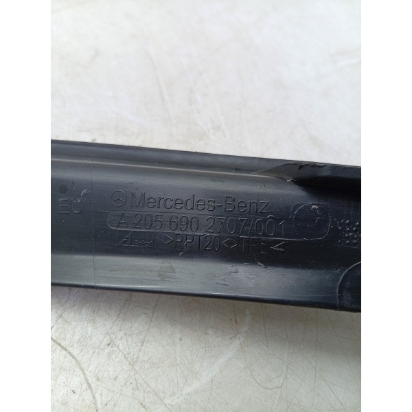 Acabamento Porta Mala Esquer Mercedes C180 16/19 A2056902707 Amarelo