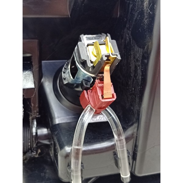 Porta Objtos Console Central Mercedes C180 15/19 A2056803012