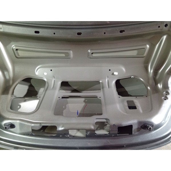 Tampa Traseira Mercedes C180 15/19 9061811055a01