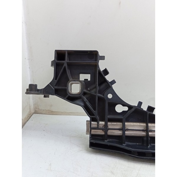 Barra Painel Frontal Mercedes C180 15/19 A2056203801