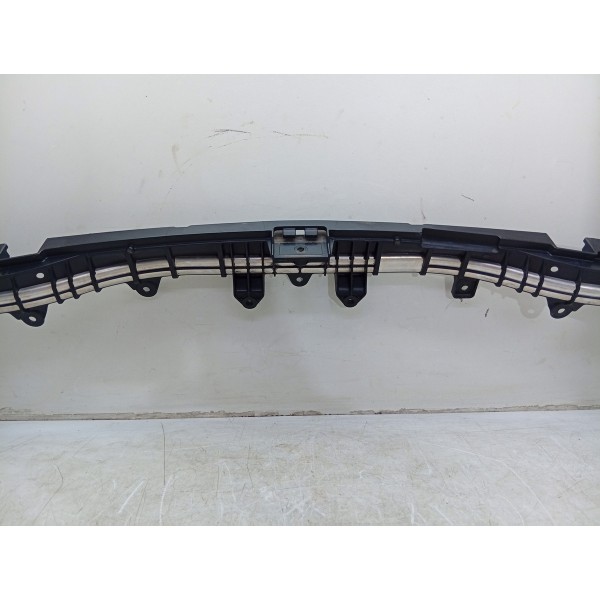Barra Painel Frontal Mercedes C180 15/19 A2056203801