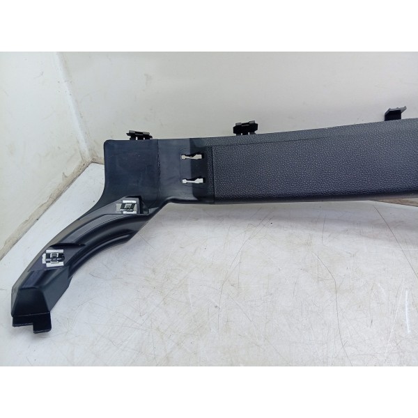 Moldura Soleira Direito Mercedes C180 15/19 A2056903305