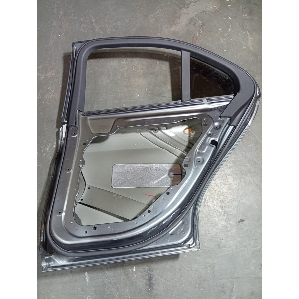 Porta Traseira Direita Mercedes C180 15/19 A2057320210 Preto