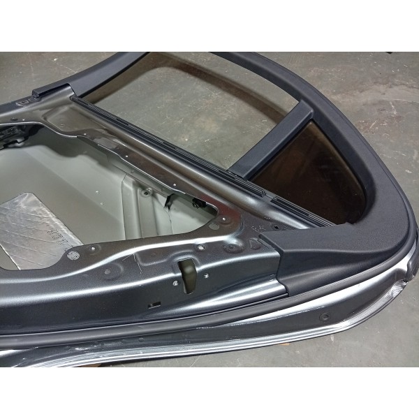 Porta Traseira Direita Mercedes C180 15/19 A2057320210 Preto