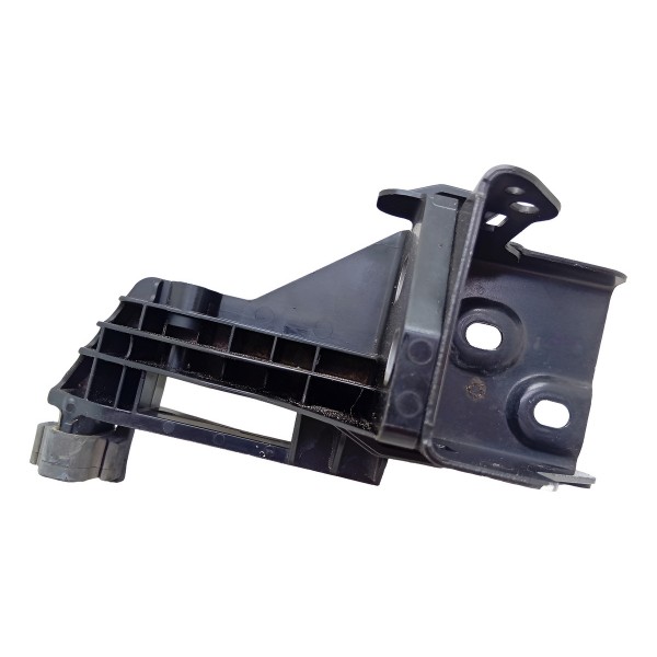Suporte Radiador Direito Mercedes C180 15/19 A2056260412