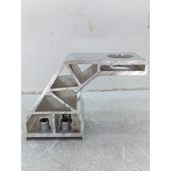 Suporte Radiador Esquerdo Mercedes C180 15/19 A2055013920