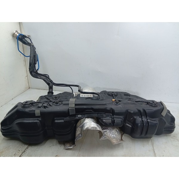 Tanque De Combustível Mercedes-benz C180 15/19 A20566le100