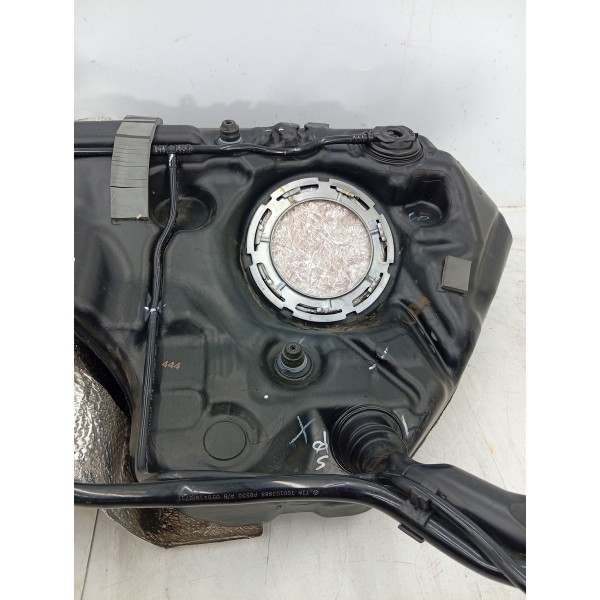 Tanque De Combustível Mercedes-benz C180 15/19 A20566le100