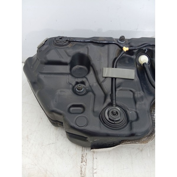 Tanque De Combustível Mercedes-benz C180 15/19 A20566le100