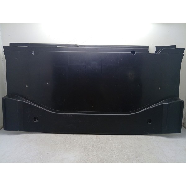 Acabamento Traseiro Mercedes C180 15/19 A2056908004