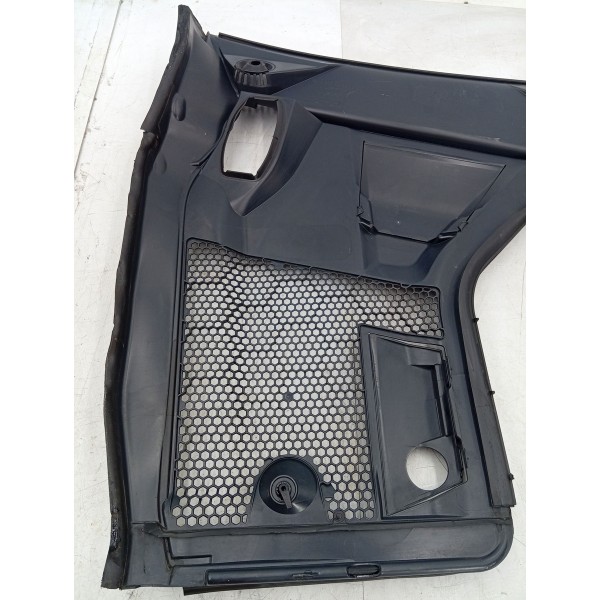 Grade Churrasqueira Esquerda Mercedes C180 18/19 A2058308902