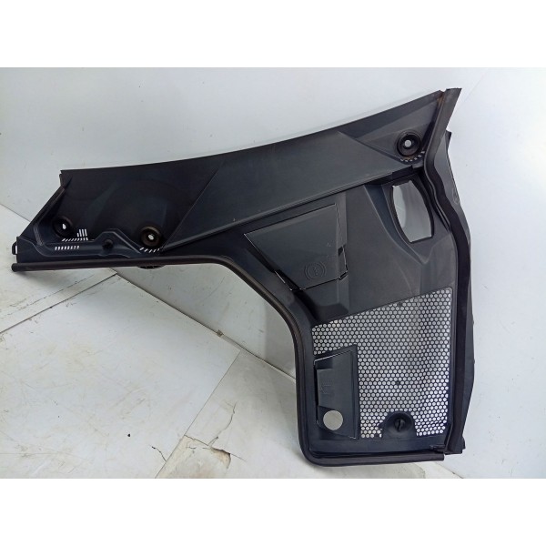 Grade Churrasqueira Esquerda Mercedes C180 18/19 A2058308902