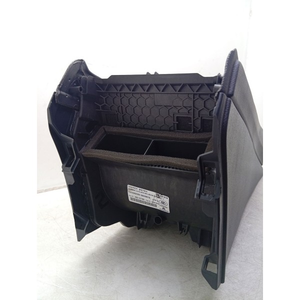 Console Central Apoio De Braço Mercedes C180 15/19 A20568023